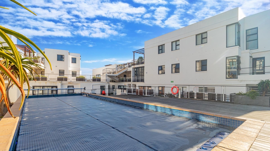 2 Bedroom Property for Sale in Big Bay Western Cape